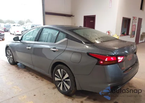 2019 Nissan Altima 2.5 Sv z USA, uszkodzony, nr VIN 1N4BL4DW6KC201074